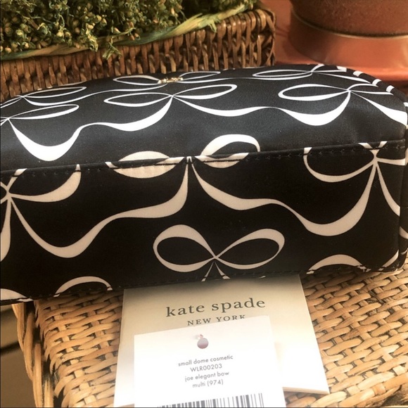 KATE SPADE ♠️ NY MAKEUP COSMETIC TRAVEL BAG NWT - Picture 3 of 5